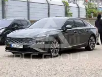 2022 KIA K8
