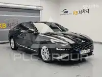 2022 KIA K8
