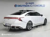 2022 KIA K8
