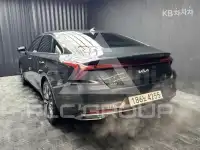 2022 KIA K8