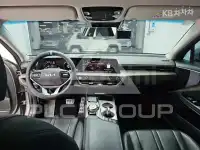 2022 KIA K8