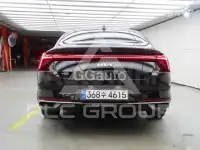 2022 KIA K8