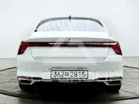 2022 KIA K8