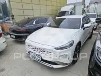 2022 KIA K8