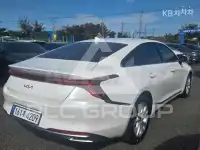 2022 KIA K8