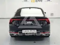2022 KIA K8
