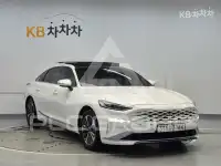 2022 KIA K8