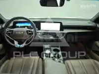 2022 KIA K8