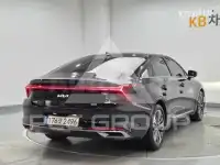 2022 KIA K8