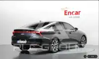 2022 KIA K8