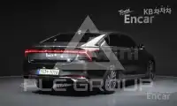 2022 KIA K8