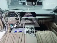 2022 KIA K8