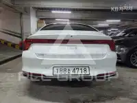 2022 KIA K8