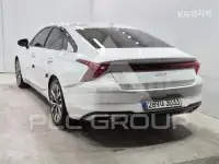 2022 KIA K8