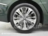 2022 KIA K8