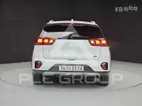 2022 KIA Niro