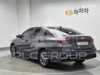 2022 KIA K3