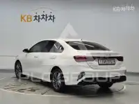 2022 KIA K3