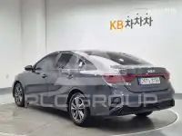 2022 KIA K3