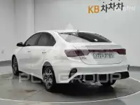 2022 KIA K3