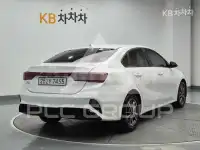 2022 KIA K3