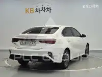 2022 KIA K3