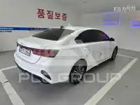 2022 KIA K3