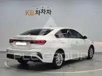 2022 KIA K3