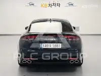 2022 KIA Stinger