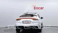 2022 KIA Stinger