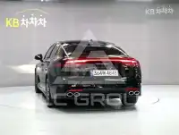 2022 KIA Stinger