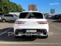 2022 Genesis GV70