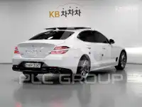 2022 Genesis G70