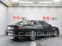2022 Genesis G90