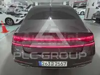 2022 Genesis G90