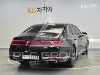 2022 Genesis G90