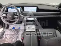 2022 Genesis G90