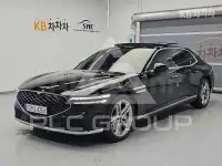 2022 Genesis G90