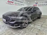 2022 Genesis G90