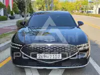 2022 Genesis G90
