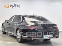 2022 Genesis G90