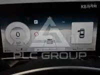 2022 Genesis G90