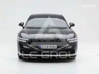 2022 Genesis G90