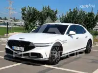 2022 Genesis G90