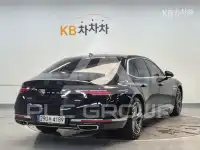 2022 Genesis G90