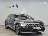 2022 Genesis G90