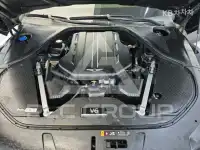 2022 Genesis G90