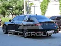 2022 Genesis G90
