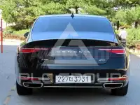 2022 Genesis G90