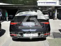 2022 Genesis G90
